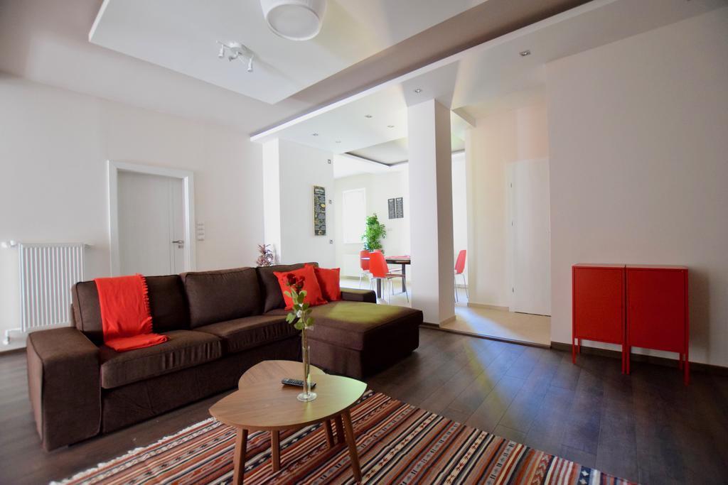 Standard Apartment By Hi5 - Close To Buda Castle Budapest Exterior photo